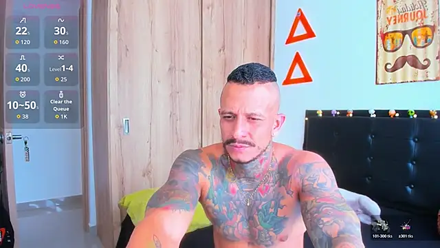 Snapshot of fitnolan chatting on 7, 11, 2025 fitnolan online show from 7, 11, 2025