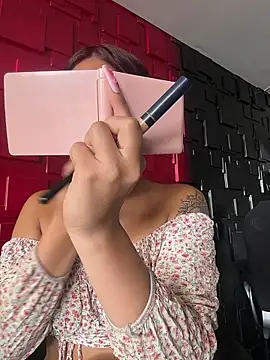 Emily-teen online show from 9, 1, 2026