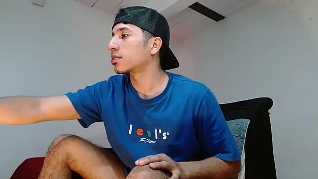 AngelHil online show from 13, 4, 2026