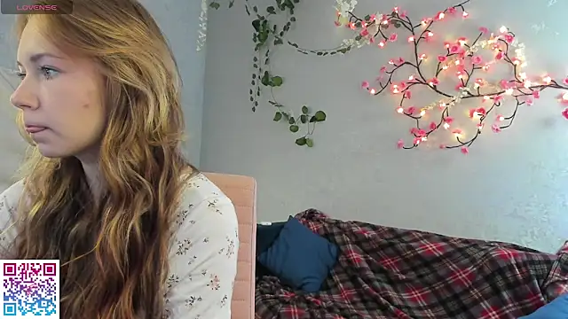 boozekirs  online show from 22, 10, 2025