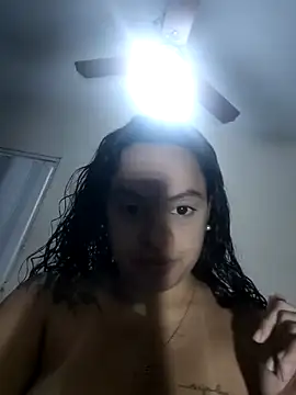 Snapshot of amandinhamorena chatting on 16, 9, 2025 amandinhamorena online show from 16, 9, 2025