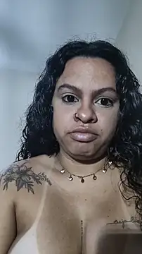 Snapshot of amandinhamorena chatting on 24, 10, 2025 amandinhamorena online show from 24, 10, 2025