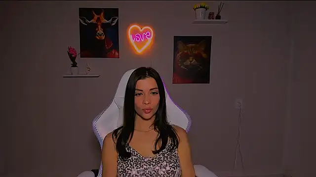 Snapshot of KetiWils chatting on 10, 3, 2025 KetiWils online show from 10, 3, 2025