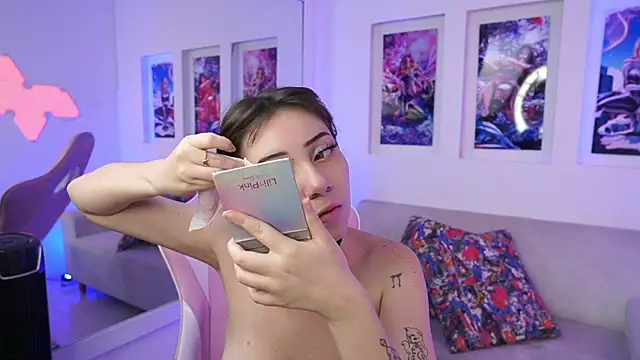 SaharaKramer online show from 19, 3, 2025