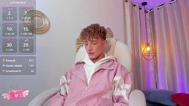 iiangel  online show from 9, 9, 2025