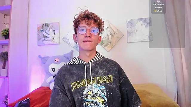 iiangel  online show from 21, 11, 2025