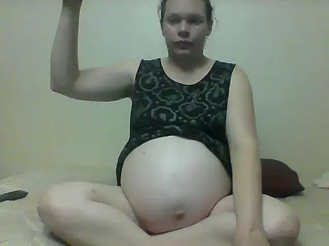 Snapshot of redsparrowXxXx chatting on 9, 10, 2025 redsparrowXxXx online show from 9, 10, 2025