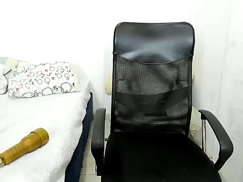 seigfried0 online show from 2, 3, 2025