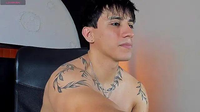 Allex Cano online show from 19, 10, 2025