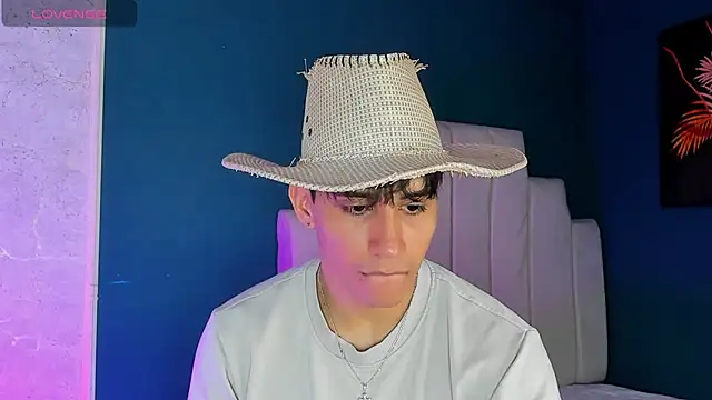 Allex Cano online show from 23, 10, 2025