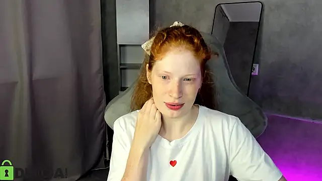 Sandra Wi1son online show from 18, 9, 2025