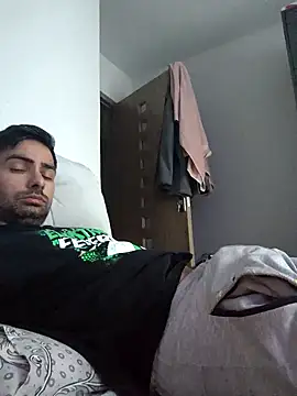 andreiiiii2025 online show from 3, 3, 2026