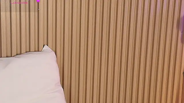 emily sweett24 online show from 19, 2, 2026