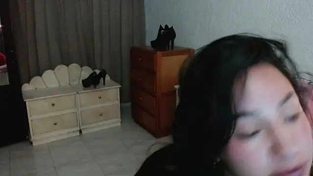 EngelCristaly online show from 6, 2, 2026