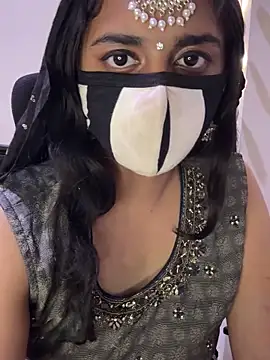 Dishasarmaa05 online show from 19, 3, 2026