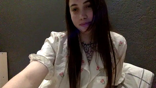 Snapshot of bysinka18 chatting on 19, 4, 2026 bysinka18 online show from 19, 4, 2026