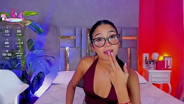 Tyla Ks online show from 17, 4, 2026