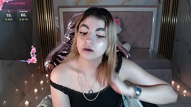 lili conor s online show from 17, 9, 2025