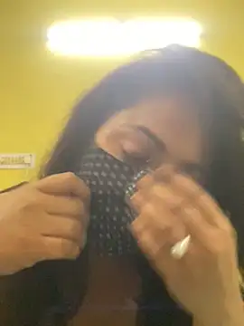 Snapshot of Mahi-Rahul chatting on 2, 3, 2025 Mahi-Rahul online show from 2, 3, 2025