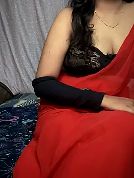 Snapshot of Mahi-Rahul chatting on 3, 11, 2025 Mahi-Rahul online show from 3, 11, 2025