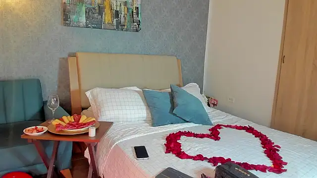 Snapshot of Lucia_Brown_ chatting on 14, 2, 2026 Lucia Brown online show from 14, 2, 2026