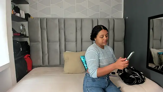 Snapshot of Natasha_rose__ chatting on 19, 11, 2025 Natasha rose online show from 19, 11, 2025