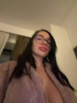 Mia Splash online show from 16, 1, 2026