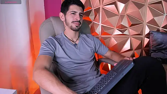 AlejandroStormm online show from 21, 3, 2026