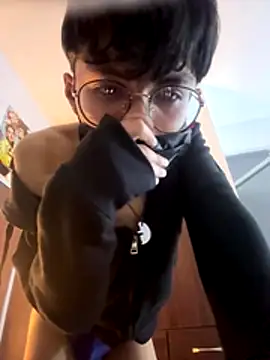 Snapshot of twinkperu18 chatting on 26, 10, 2025 twinkperu18 online show from 26, 10, 2025