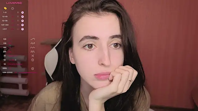 Snapshot of reaiss chatting on 6, 10, 2025 reaiss online show from 6, 10, 2025