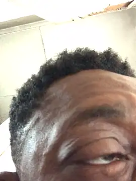 Snapshot of justyou2025 chatting on 1, 3, 2025 justyou2025 online show from 1, 3, 2025