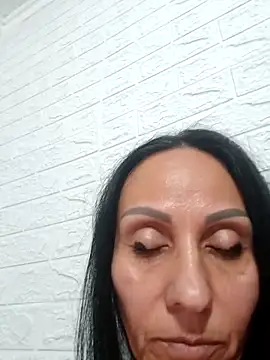 Ramona870 online show from 11, 11, 2025