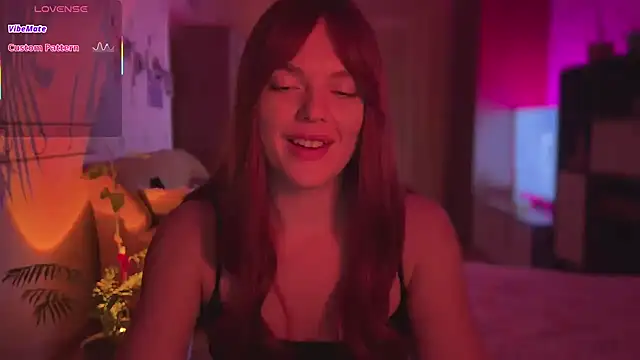 CherryRed Girl online show from 5, 6, 2026