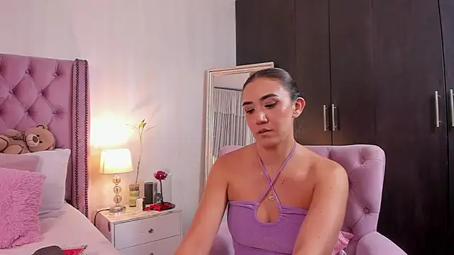 natashaleightt online show from 12, 2, 2026