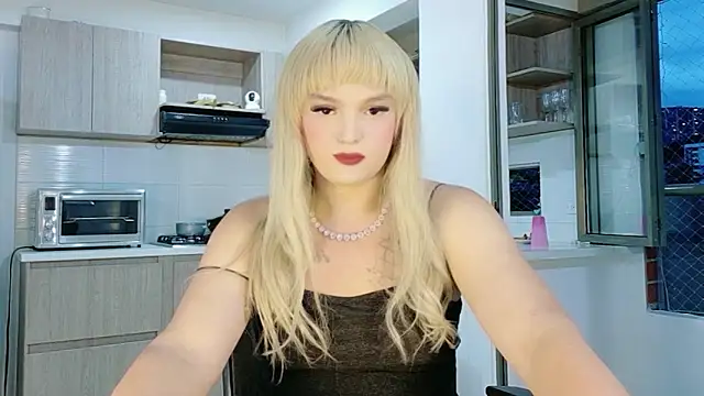 ScarletThompsonx online show from 9, 7, 2026