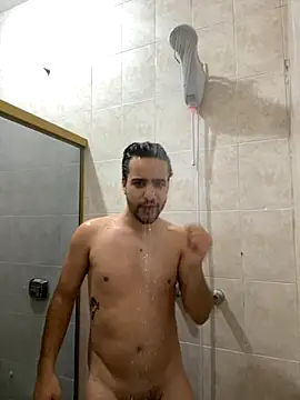 Snapshot of zJaulin chatting on 28, 10, 2025 zJaulin online show from 28, 10, 2025