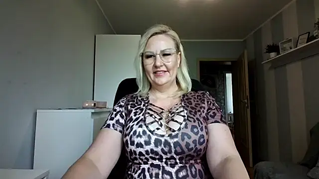 DianaLive online show from 11, 5, 2026