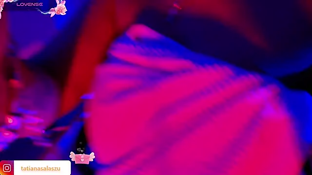 Snapshot of tatiana_10 chatting on 3, 3, 2025 tatiana 10 online show from 3, 3, 2025