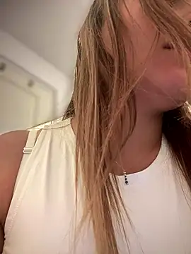 Snapshot of gynna_kimera chatting on 8, 1, 2026 gynna kimera online show from 8, 1, 2026