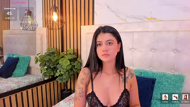 Snapshot of Madyson18 chatting on 6, 7, 2026 Madyson18 online show from 6, 7, 2026