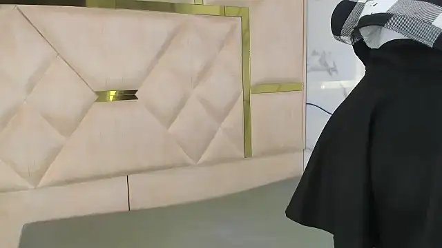 Kendall 6669 online show from 28, 10, 2025