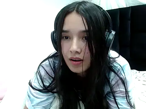  luna 777 online show from 20, 10, 2025