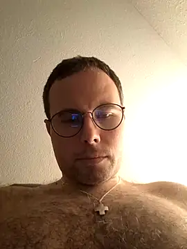 Simonudist online show from 4, 2, 2026