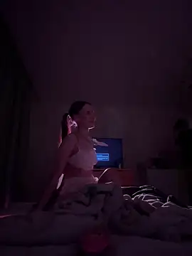 kisssssssss online show from 22, 2, 2025