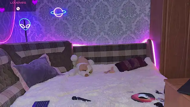 Snapshot of Velvettouch_ chatting on 16, 3, 2025 Velvettouch online show from 16, 3, 2025