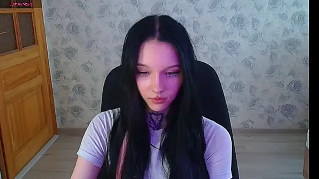 mefwhore online show from 10, 3, 2025