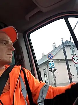 Snapshot of great_feeling chatting on 14, 10, 2025 great feeling online show from 14, 10, 2025