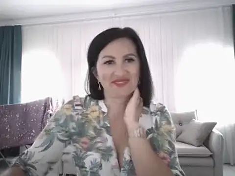 Rosa Angie online show from 5, 3, 2025
