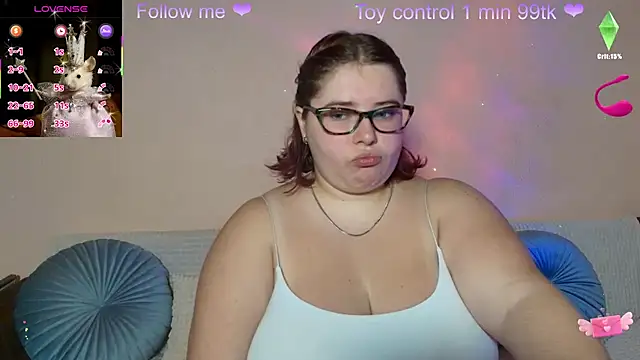 Snapshot of Lily_lu_one chatting on 16, 9, 2025 Lily lu one online show from 16, 9, 2025