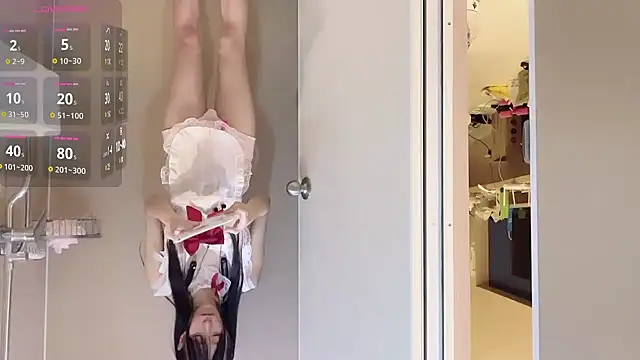 Snapshot of Xiaoxia-Baby chatting on 6, 3, 2025 Xiaoxia-Baby online show from 6, 3, 2025